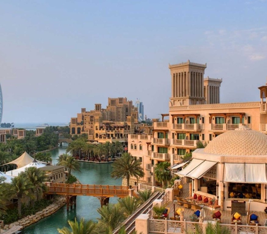 https:--fandcproperties.ae-uploads-panel-areas-gallery-madinat_jumeirah_gallery_1715545820.jpeg